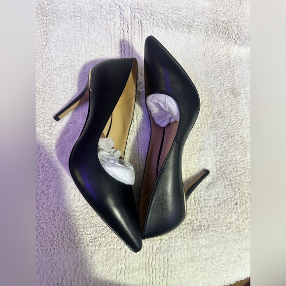 Coach Wiley Leather Pumps - Picture 4 of 5